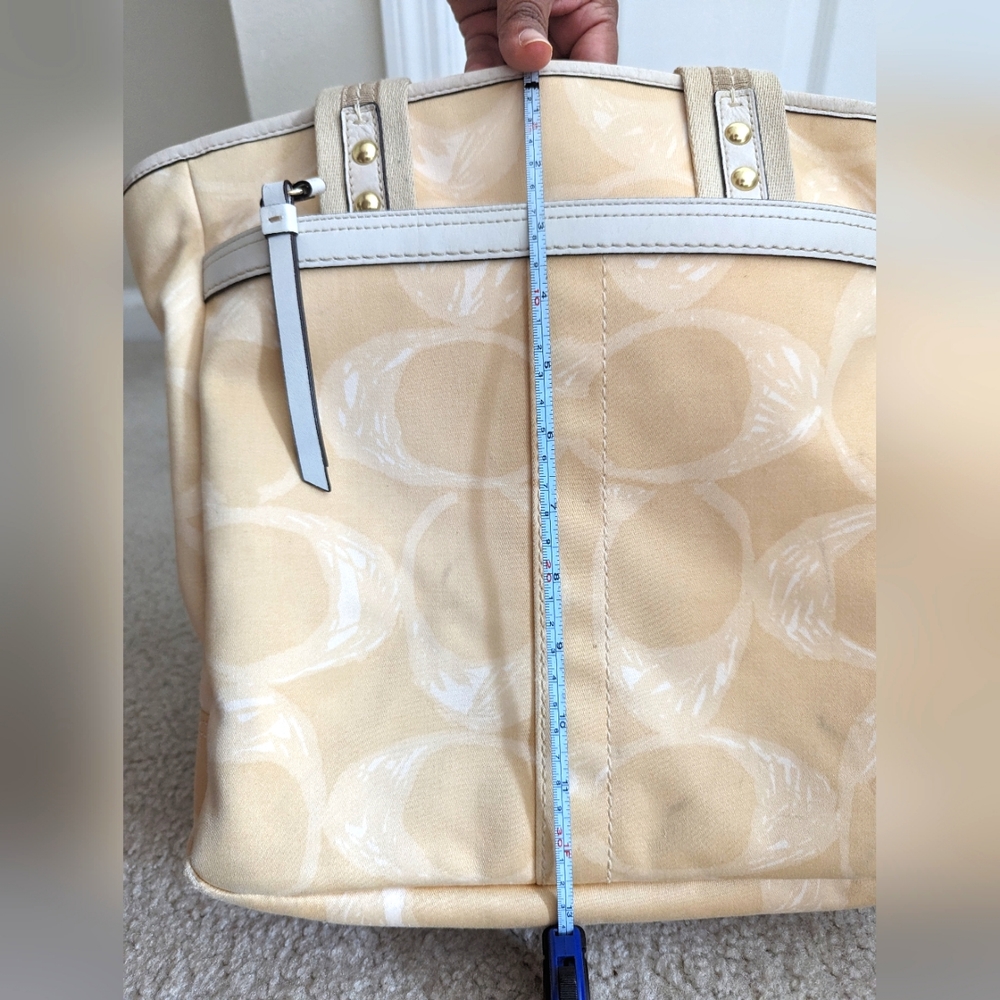 Coach Signature Shoulder Bag - Picture 5 of 16